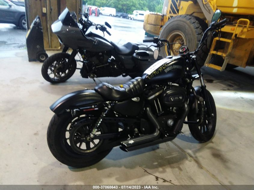 2015 HARLEY-DAVIDSON XL883 IRON 883 - 1HD4LE212FC437127