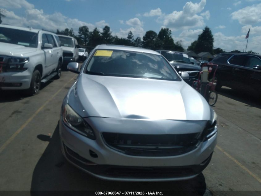 2014 VOLVO S60 T5 - YV1612FS6E1285584