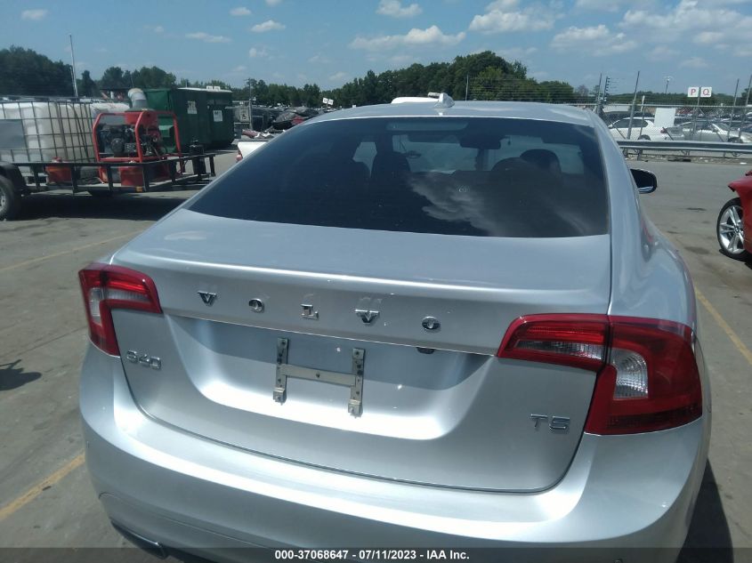 2014 VOLVO S60 T5 - YV1612FS6E1285584