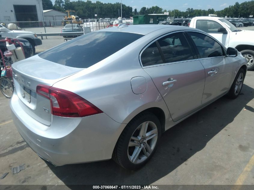 2014 VOLVO S60 T5 - YV1612FS6E1285584