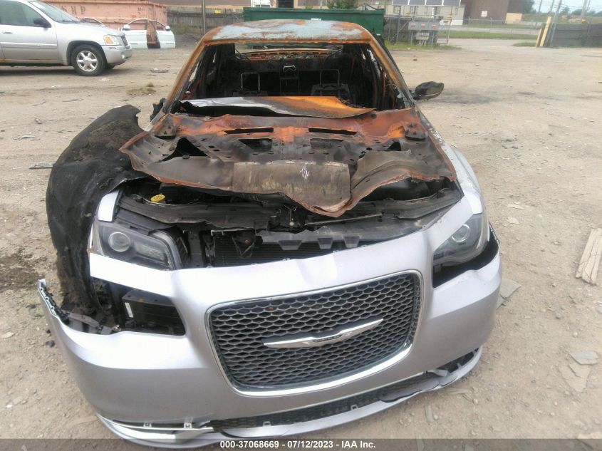 2015 CHRYSLER 300 300S - 2C3CCABG6FH781068