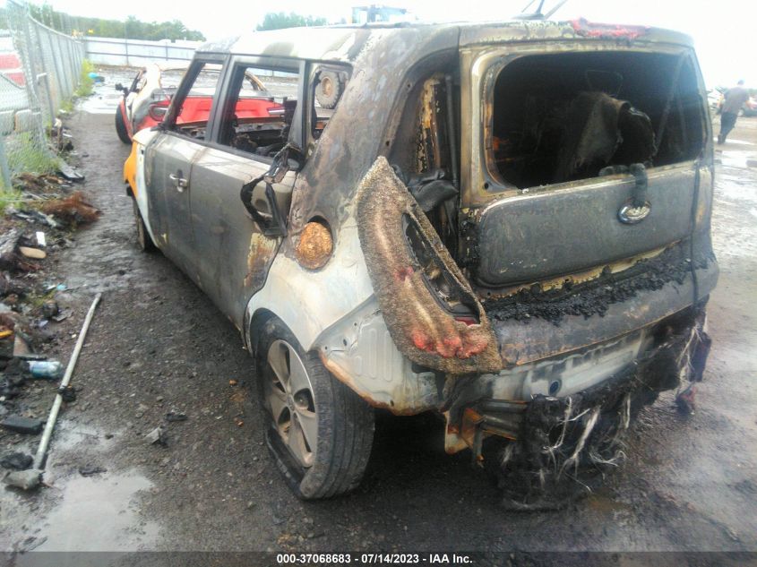 2014 KIA SOUL BASE - KNDJN2A25E7015688