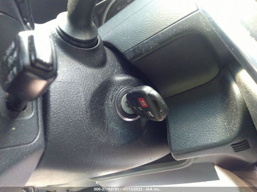 2016 TOYOTA CAMRY XLE/SE/LE/XSE - 4T1BF1FK7GU144911