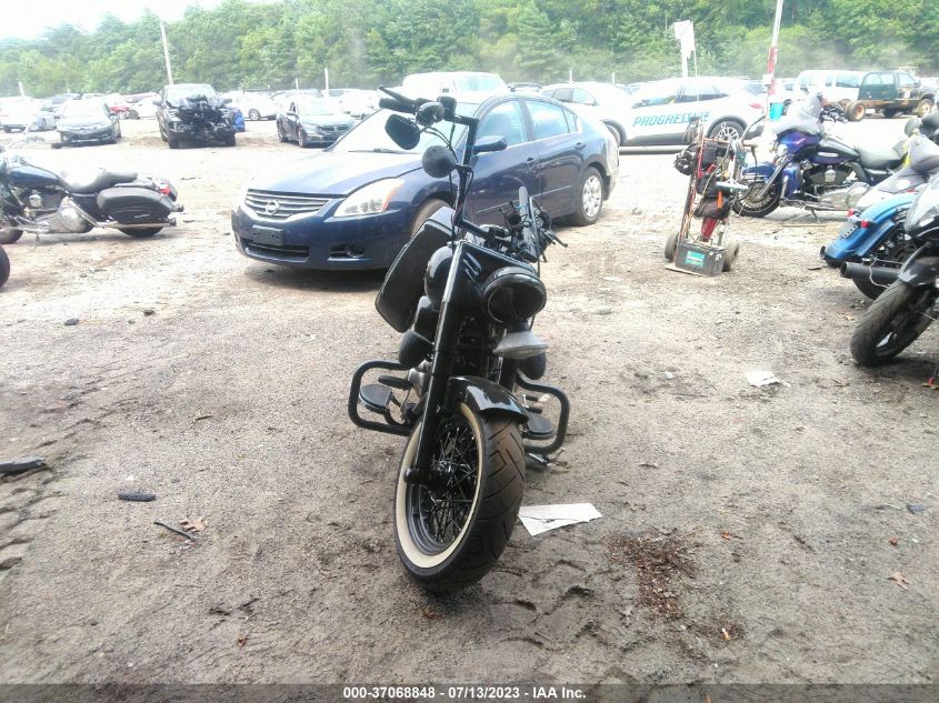 2013 HARLEY-DAVIDSON FLS SOFTAIL SLIM 1HD1JRV18DB013692