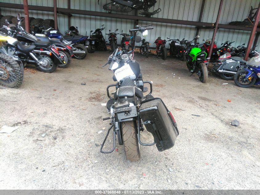 2013 HARLEY-DAVIDSON FLS SOFTAIL SLIM 1HD1JRV18DB013692