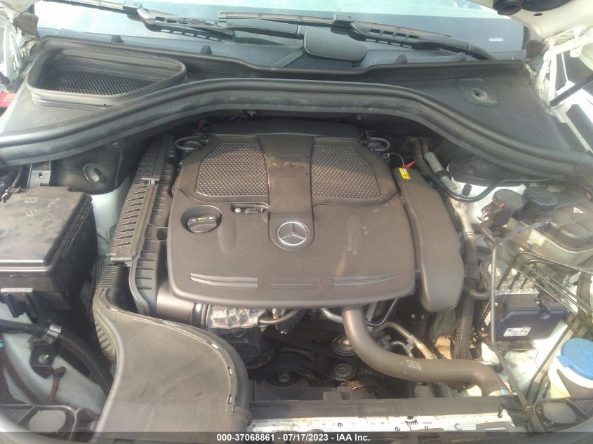 2013 MERCEDES-BENZ M-CLASS ML 350 - 4JGDA5HB7DA130919