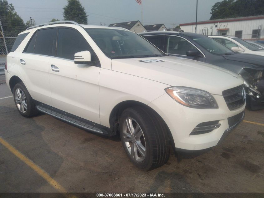 2013 MERCEDES-BENZ M-CLASS ML 350 - 4JGDA5HB7DA130919