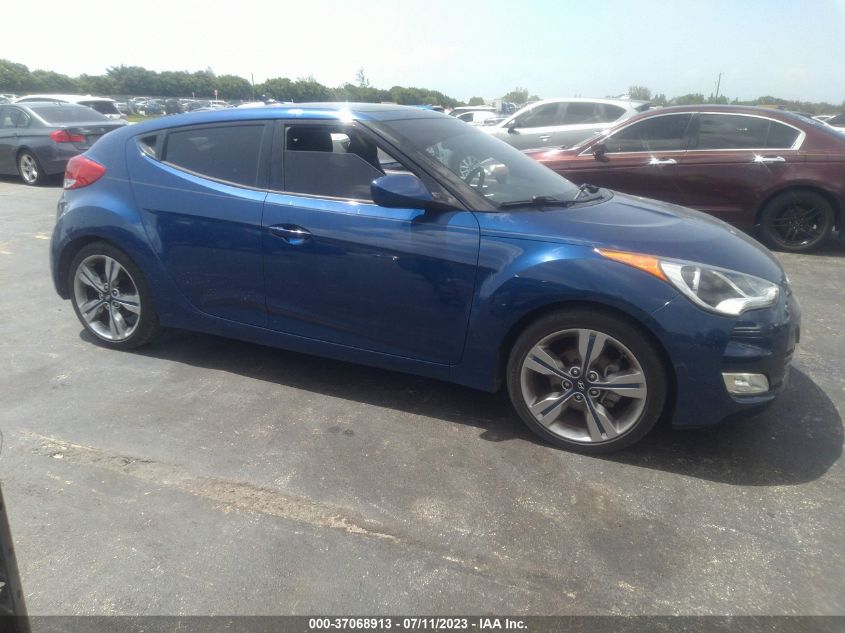 2017 HYUNDAI VELOSTER VALUE EDITION - KMHTC6AD9HU322239