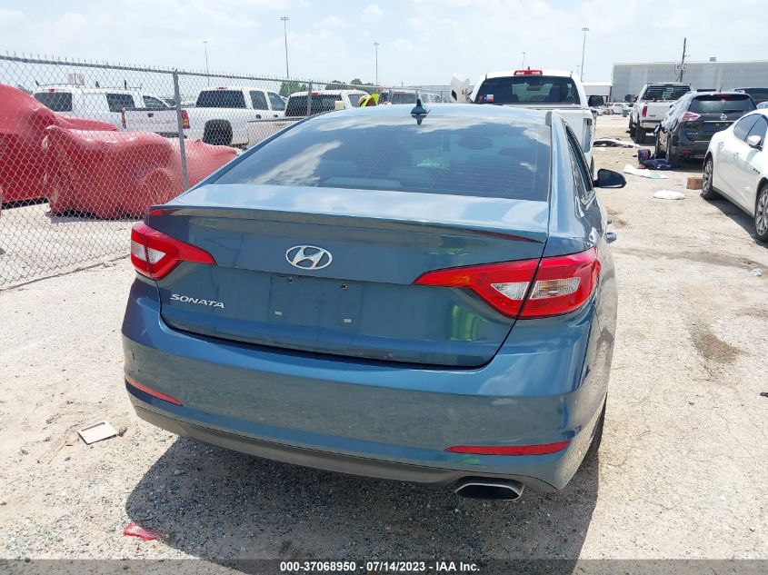 2016 HYUNDAI SONATA 2.4L SE - 5NPE24AF5GH321202