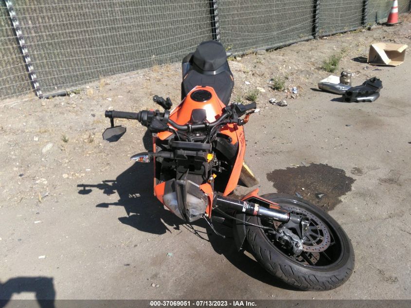 2022 KTM 890 DUKE R - VBKTU940XNM829575