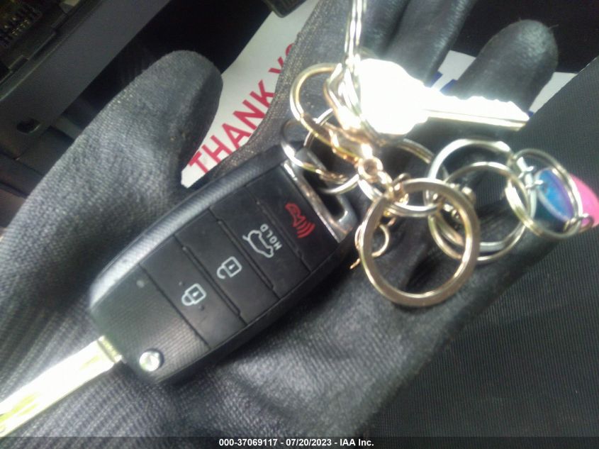 2014 KIA SOUL BASE - KNDJN2A27E7001047
