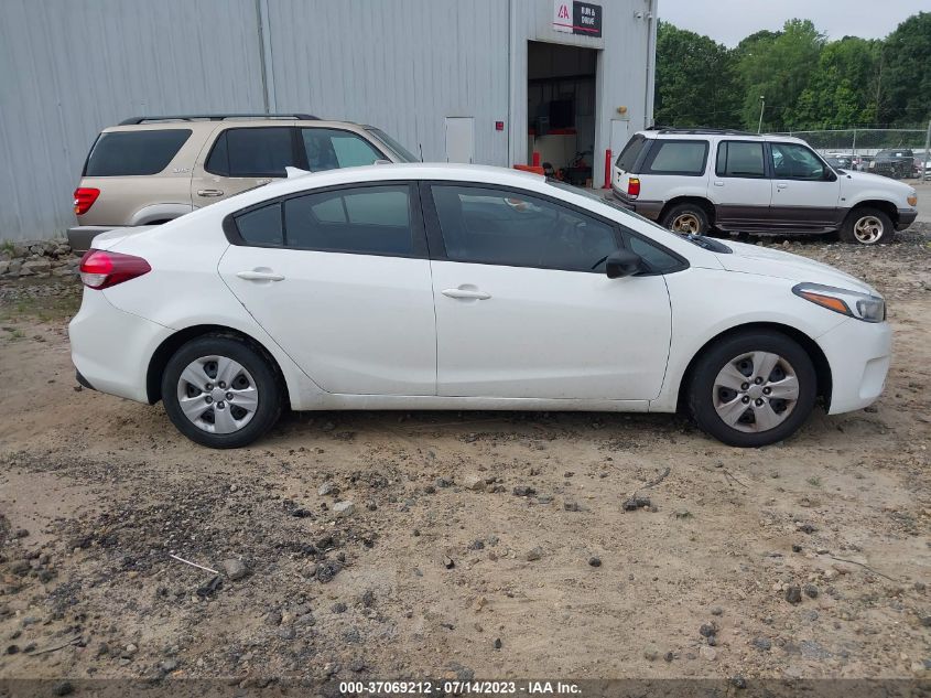 2017 KIA FORTE LX - 3KPFK4A72HE110848