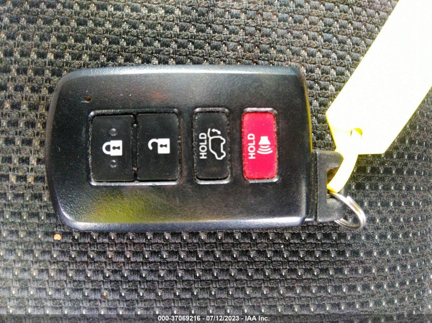 2018 TOYOTA RAV4 ADVENTURE/XLE - JTMRFREV9JD254332