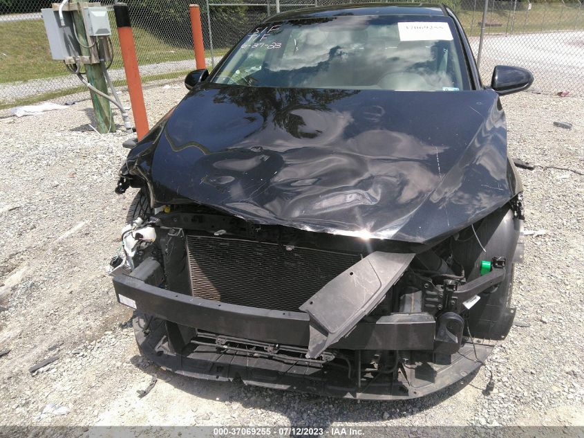 2017 HYUNDAI ELANTRA VALUE EDITION - 5NPD84LF6HH142336
