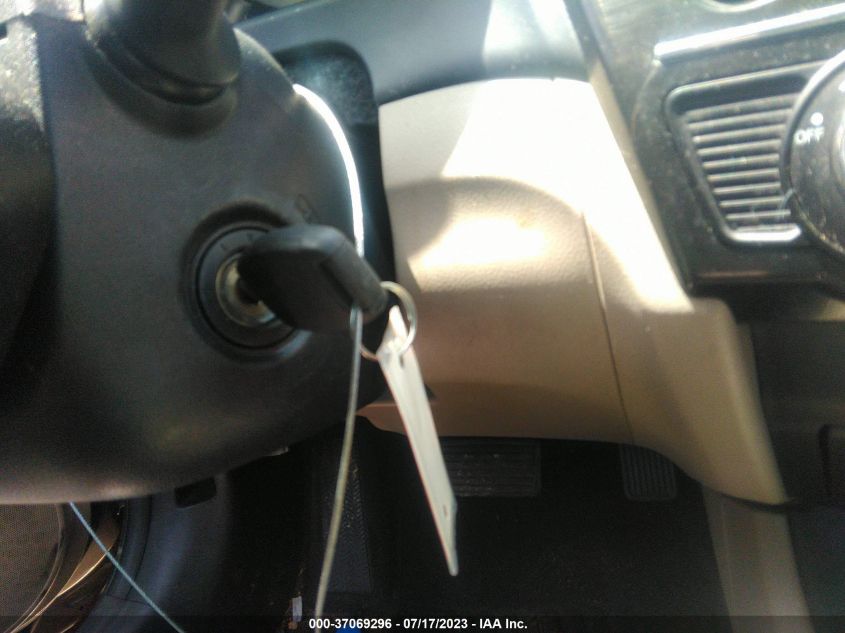2013 HONDA CIVIC SDN LX - 19XFB2F54DE277282