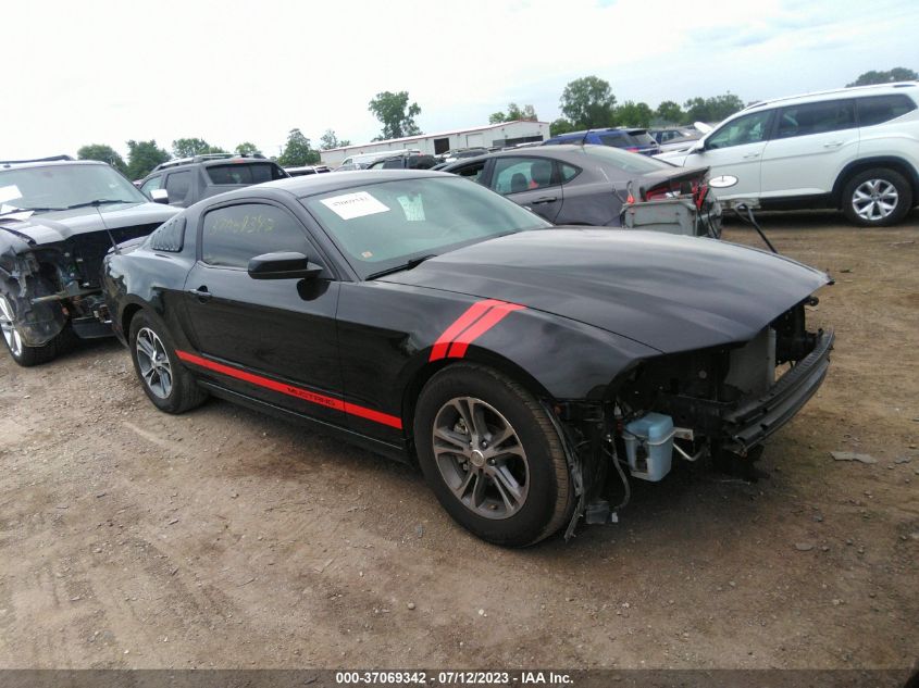 2013 FORD MUSTANG V6 - 1ZVBP8AM1D5243844