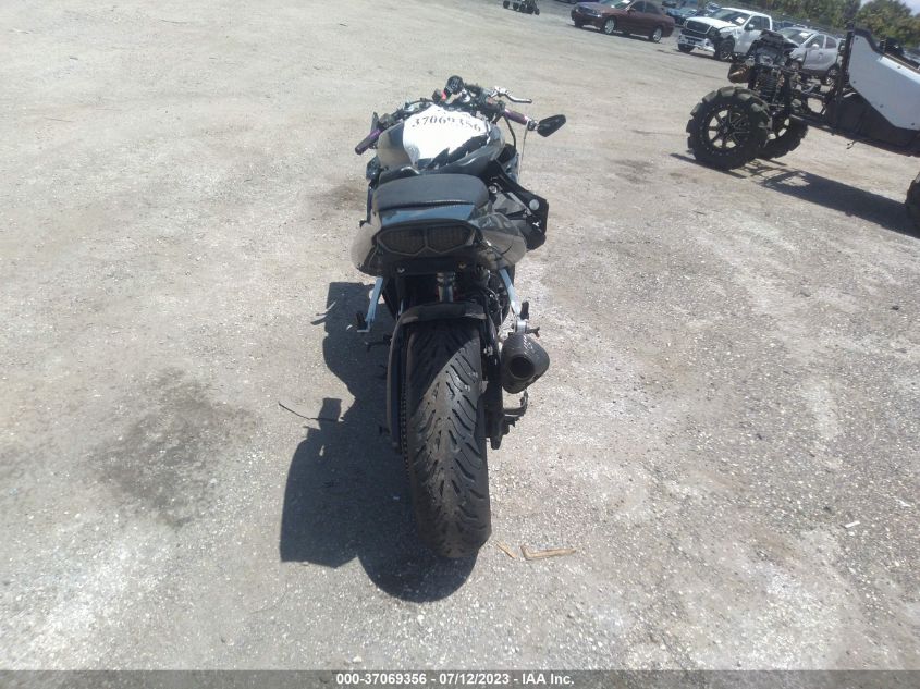 2006 YAMAHA YZFR6 L JYARJ06E06A031299