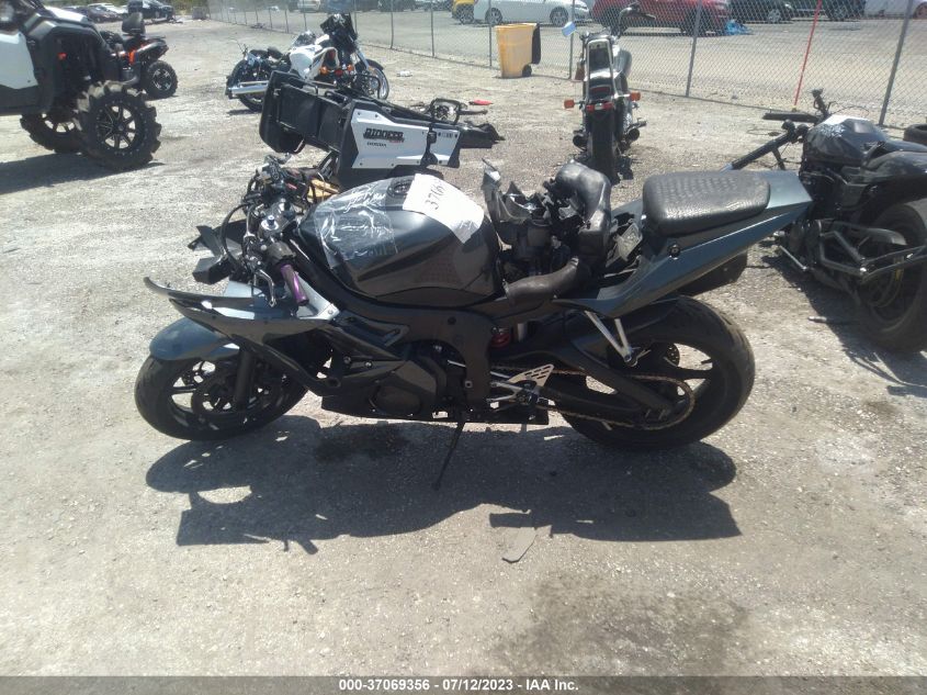 2006 YAMAHA YZFR6 L JYARJ06E06A031299