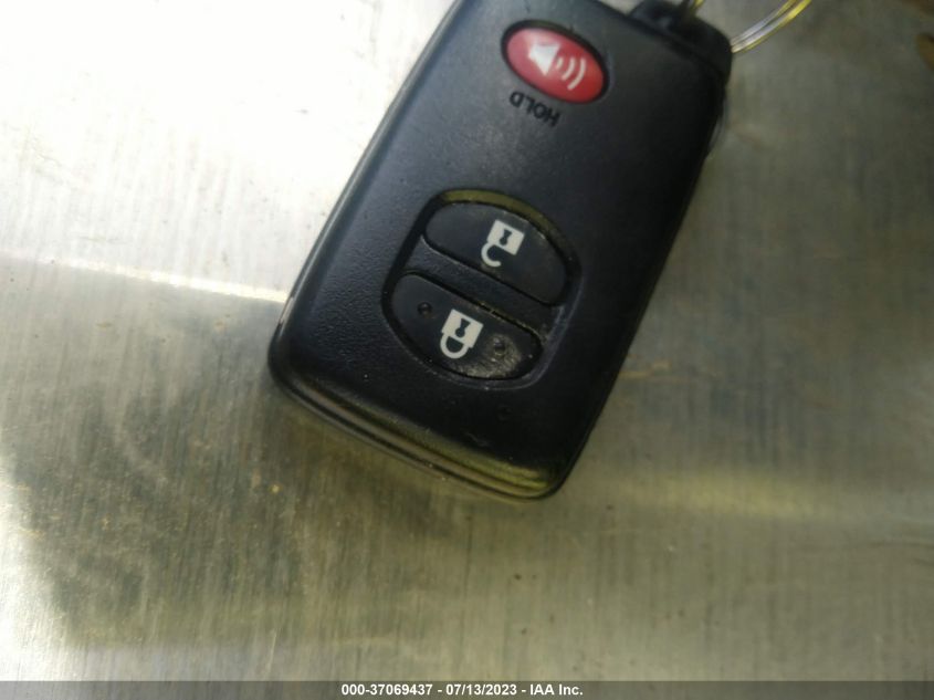 2013 TOYOTA PRIUS V TWO/THREE/FIVE - JTDZN3EU4D3200955