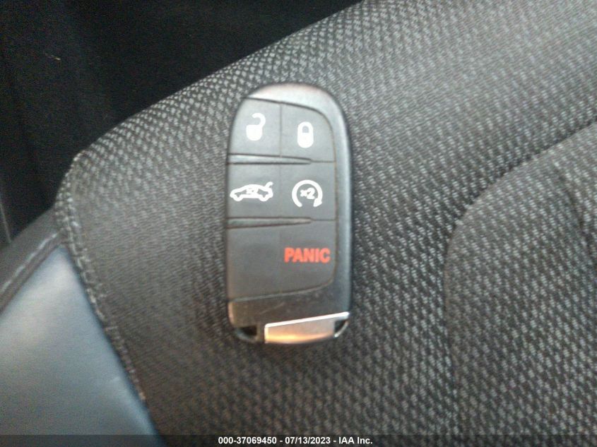 2015 CHRYSLER 200 S - 1C3CCCBB1FN671813