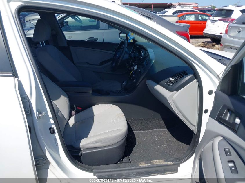 2013 KIA OPTIMA LX - KNAGM4A74D5357709