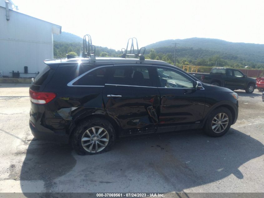 2016 KIA SORENTO LX/L - 5XYPGDA30GG066899
