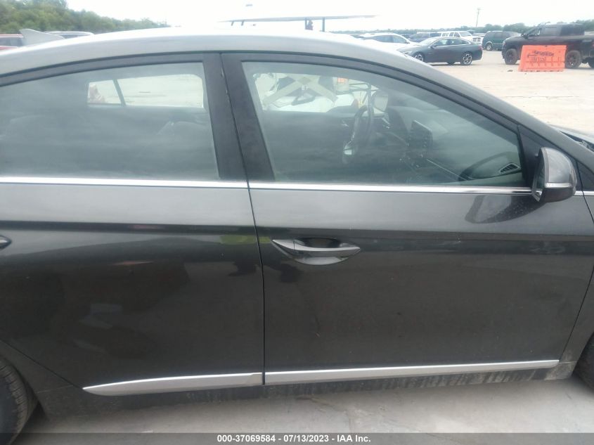 2020 HYUNDAI IONIQ HYBRID SEL - KMHC85LC0LU235600