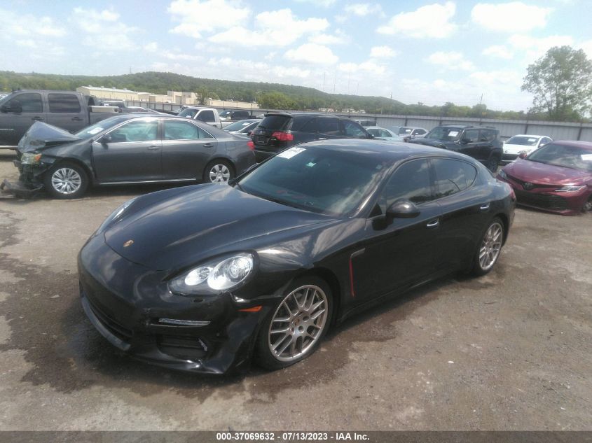 2014 PORSCHE PANAMERA - WP0AA2A76EL010904
