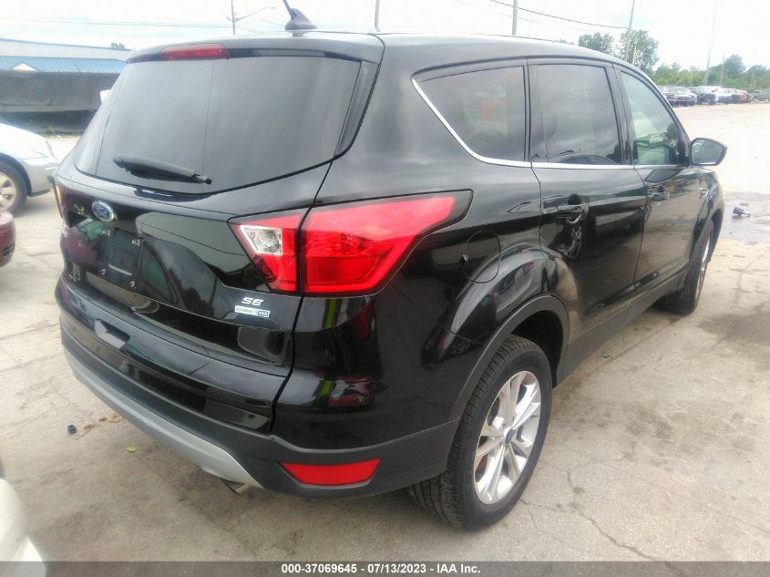 2019 FORD ESCAPE SE - 1FMCU9GD8KUA68987