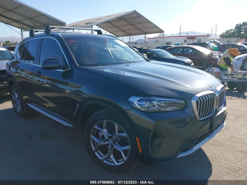 BMW-X3-5UX53DP02N9L06774