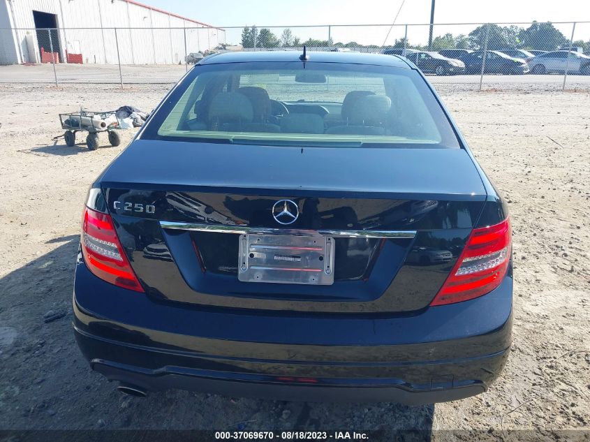 2013 MERCEDES-BENZ C-CLASS C 250 - WDDGF4HB5DR247306