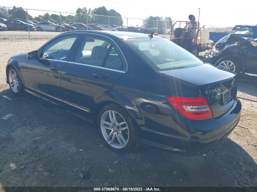 2013 MERCEDES-BENZ C-CLASS C 250 - WDDGF4HB5DR247306