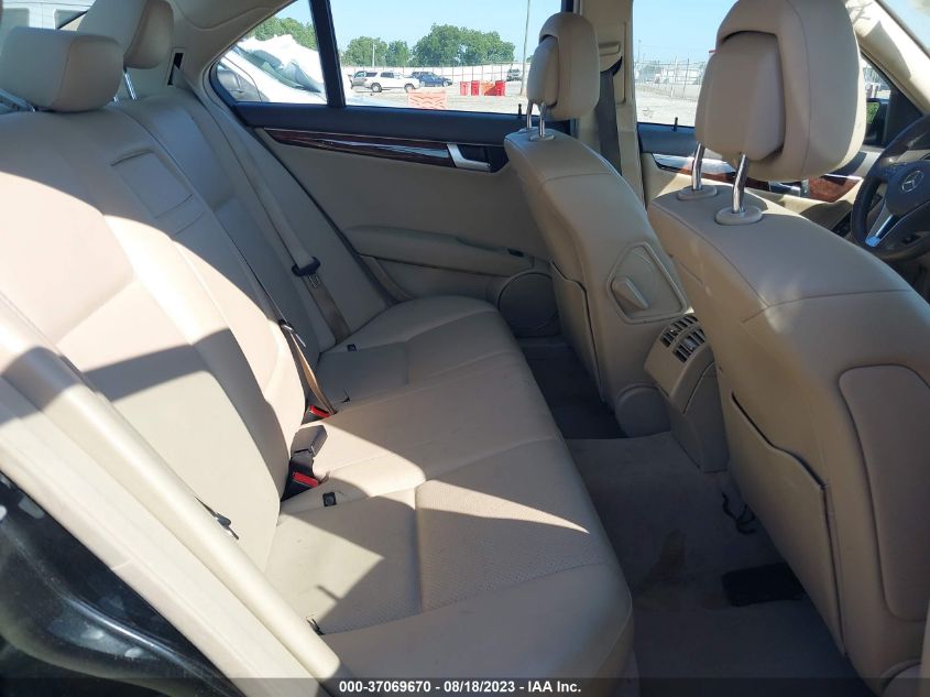 2013 MERCEDES-BENZ C-CLASS C 250 - WDDGF4HB5DR247306
