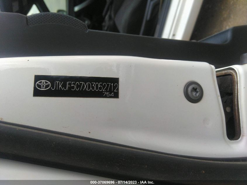 2013 TOYOTA SCION TC JTKJF5C7XD3052712