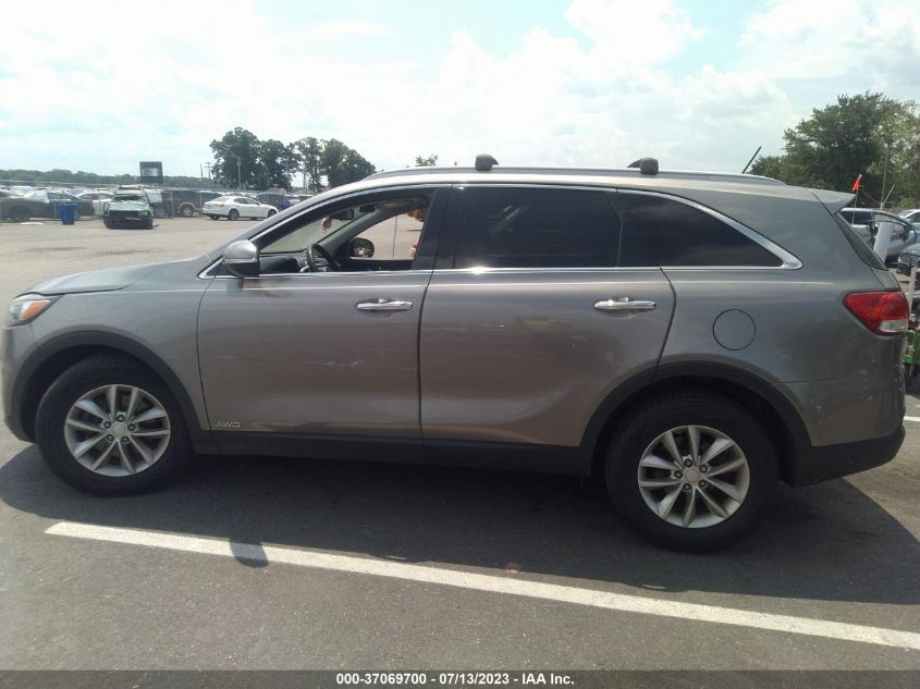 2016 KIA SORENTO LX - 5XYPGDA38GG109322