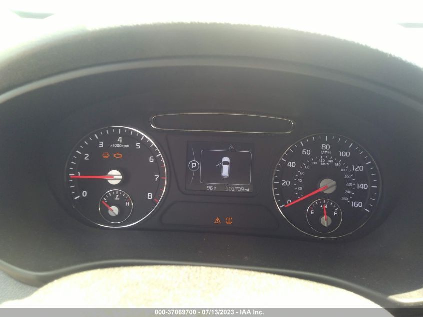 2016 KIA SORENTO LX - 5XYPGDA38GG109322