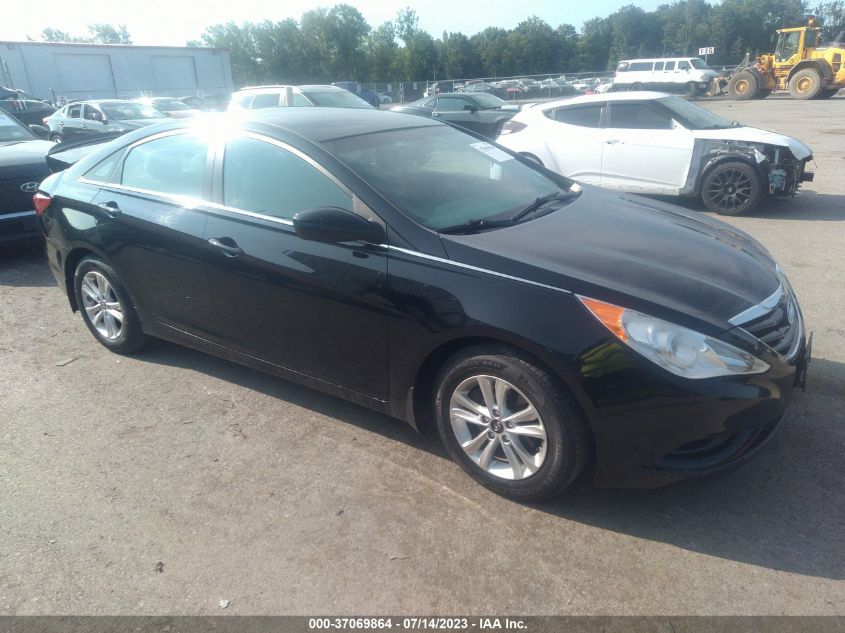 2013 HYUNDAI SONATA GLS PZEV - 5NPEB4AC5DH637457