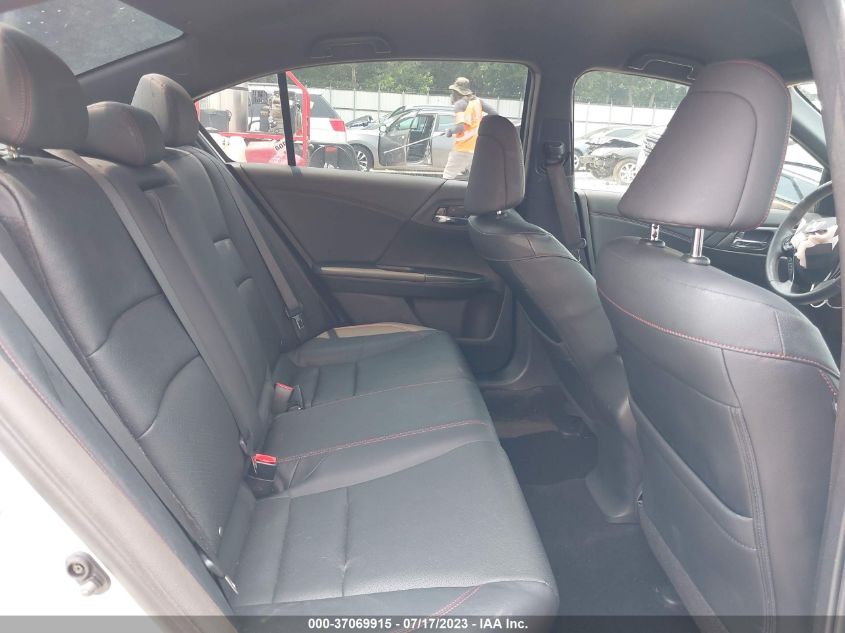 2017 HONDA ACCORD SEDAN SPORT SE - 1HGCR2F11HA233603