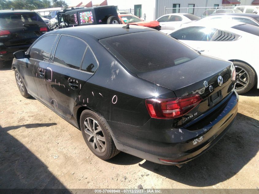 2016 VOLKSWAGEN JETTA SEDAN 1.4T SE - 3VWD67AJ7GM295781