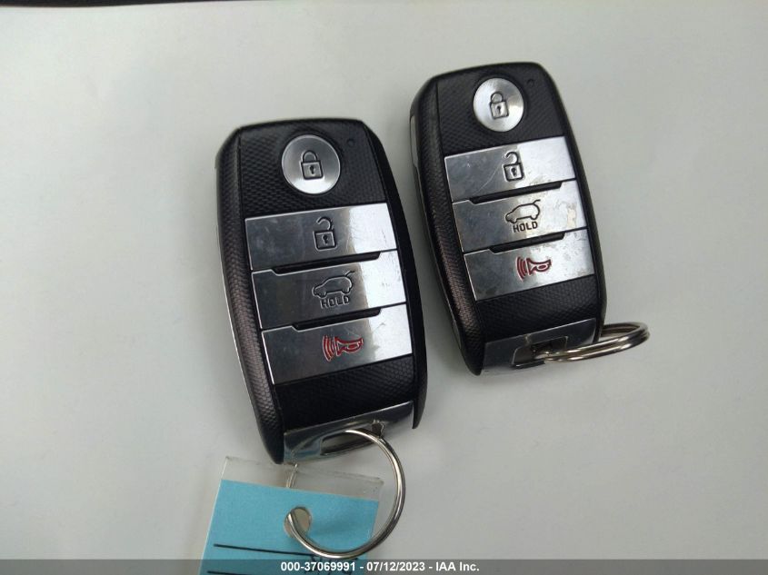 2014 KIA SOUL + - KNDJP3A51E7741087