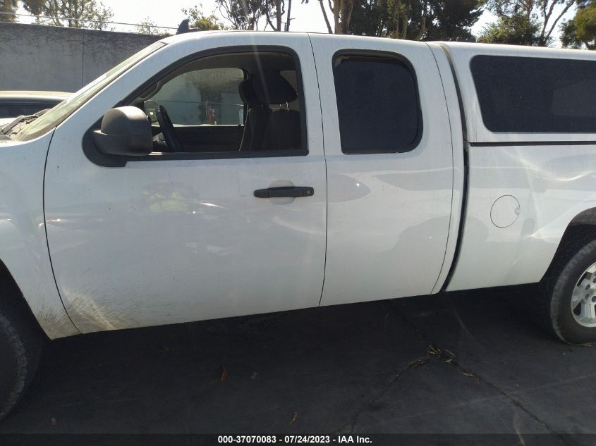 2013 CHEVROLET SILVERADO 1500 LS - 1GCRCREA3DZ156586