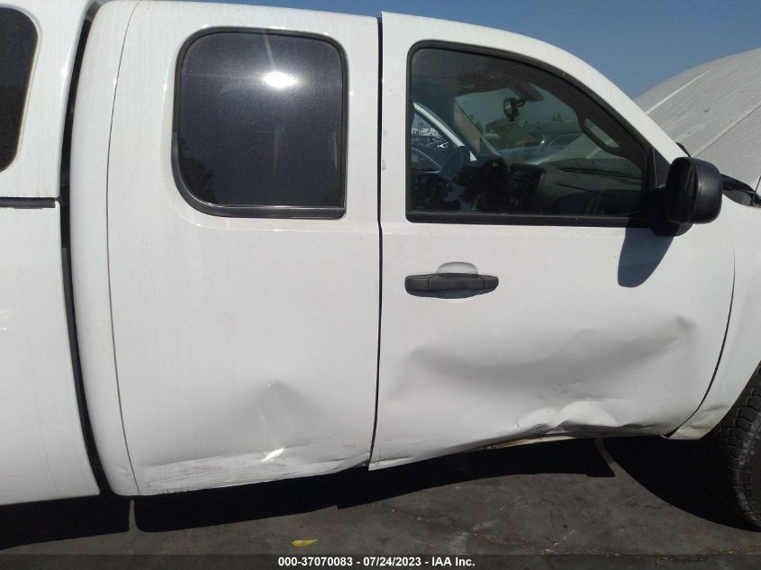 2013 CHEVROLET SILVERADO 1500 LS - 1GCRCREA3DZ156586