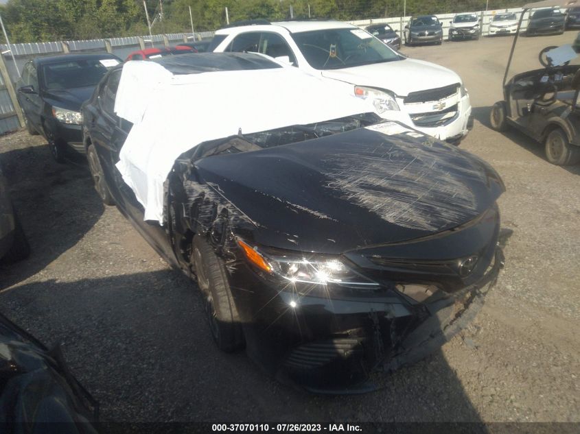 2020 TOYOTA CAMRY SE - 4T1G11AK1LU923999
