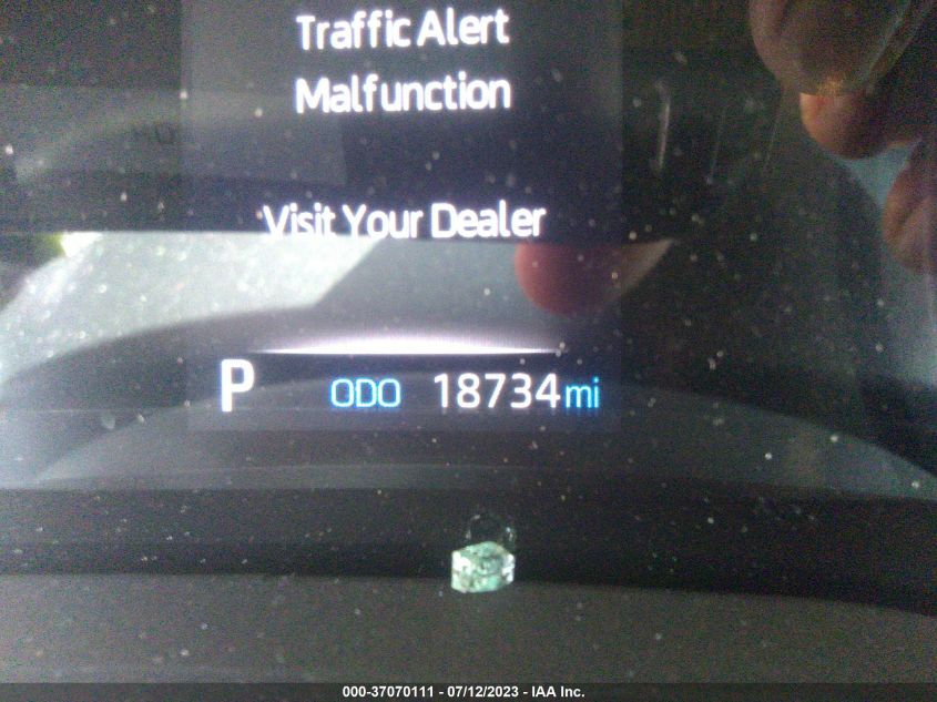 2022 TOYOTA SIENNA LE - 5TDKRKEC3NS080847