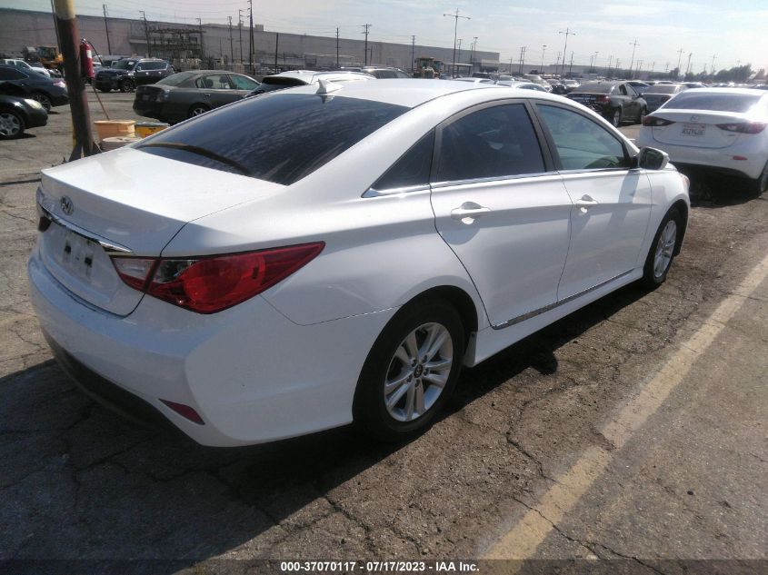 2014 HYUNDAI SONATA GLS - 5NPEB4AC7EH932061