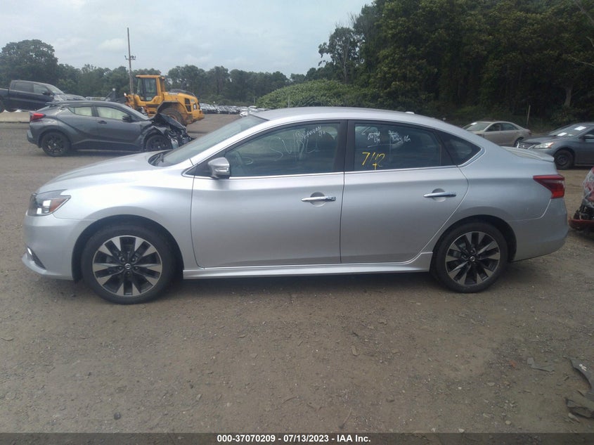 VIN 3N1AB7AP3KY207285 2019 NISSAN SENTRA SR