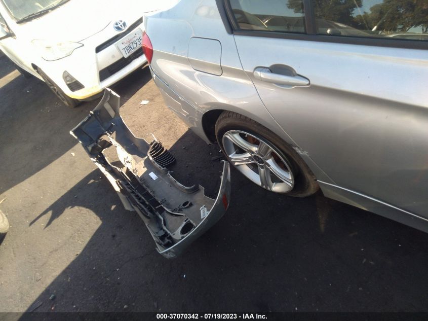 2013 BMW 3 SERIES 320I - WBA3B1C51DK128100