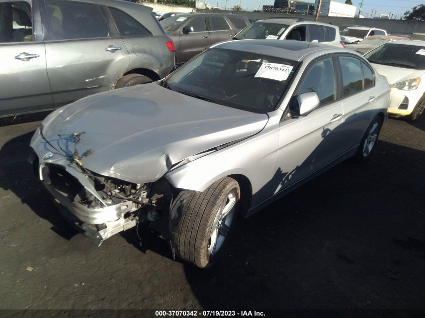 2013 BMW 3 SERIES 320I - WBA3B1C51DK128100