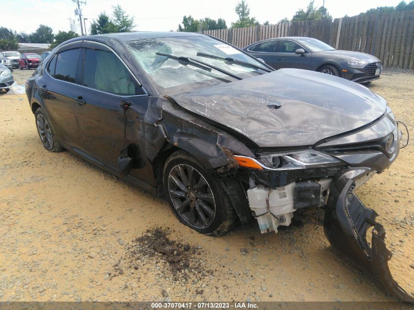 2018 TOYOTA CAMRY LE/SE/XLE/L - JTNB11HK8J3001118