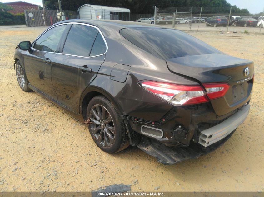 2018 TOYOTA CAMRY LE/SE/XLE/L - JTNB11HK8J3001118